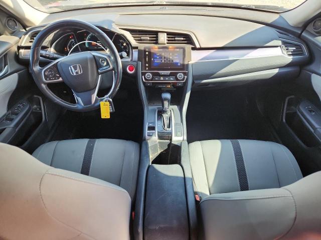 2HGFC1F3XJH640580 - 2018 HONDA CIVIC EX ნაცრისფერი ფოტო 8