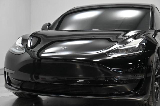 5YJ3E1EB5JF128896 - 2018 TESLA MODEL 3 Qara foto 2