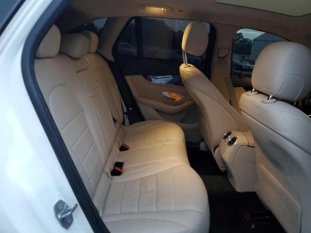 WDC0G4KBXHF152064 - 2017 MERCEDES-BENZ GLC 300 4MATIC WHITE photo 11