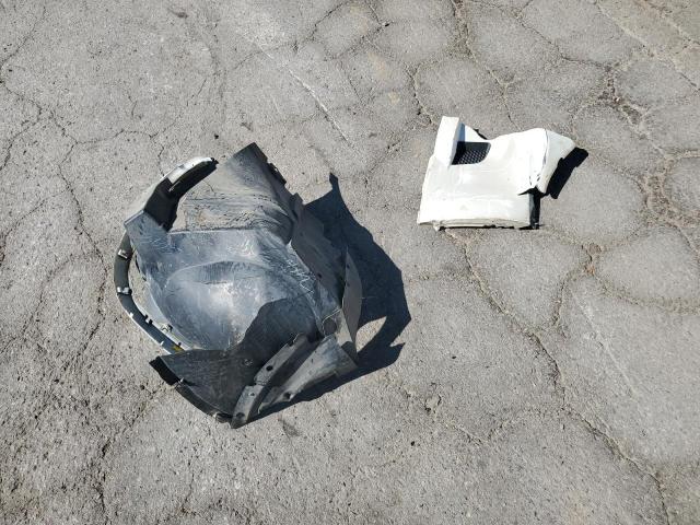 1GKKVTED8CJ316580 - 2012 GMC ACADIA DENALI WHITE photo 13