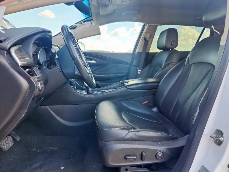 LRBFXBSA9HD224152 - 2017 BUICK ENVISION ESSENCE WHITE photo 7