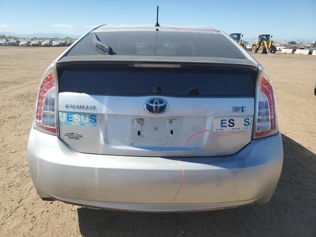 JTDKN3DUXD5651928 - 2013 TOYOTA PRIUS SILVER photo 6