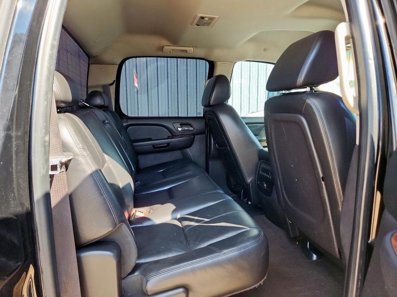 1GCHK23618F155626 - 2008 CHEVROLET SILVERADO K2500 HEAVY DUTY BLACK photo 10