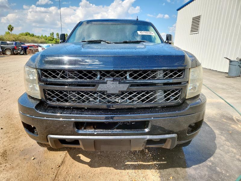 1GCHK23618F155626 - 2008 CHEVROLET SILVERADO K2500 HEAVY DUTY BLACK photo 5