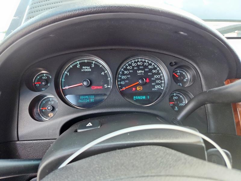 1GCHK23618F155626 - 2008 CHEVROLET SILVERADO K2500 HEAVY DUTY BLACK photo 9