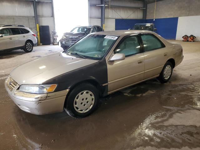 1997 TOYOTA CAMRY CE, 