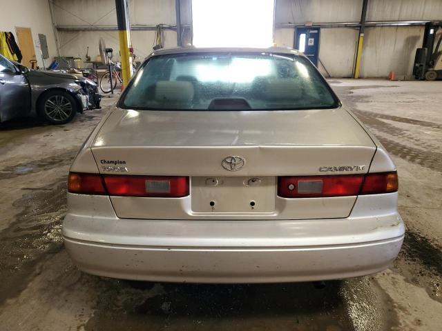 4T1BG22K2VU174355 - 1997 TOYOTA CAMRY CE Brun photo 6