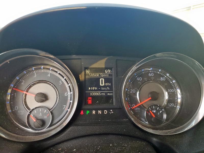 2A4RR5DG4BR782999 - 2011 CHRYSLER TOWN & COU TOURING BLUE photo 9