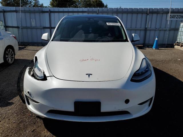 7SAYGDEE0NF313877 - 2022 TESLA MODEL Y Білий фото 5