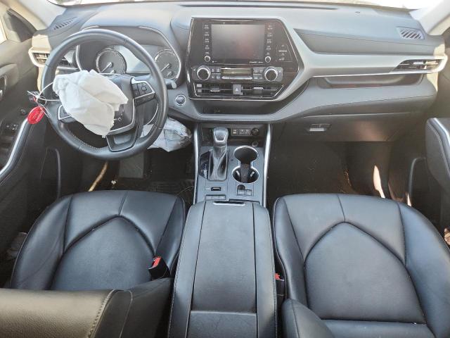 5TDGZRBHXNS567915 - 2022 TOYOTA HIGHLANDER XLE ვერცხლისფერი ფოტო 8