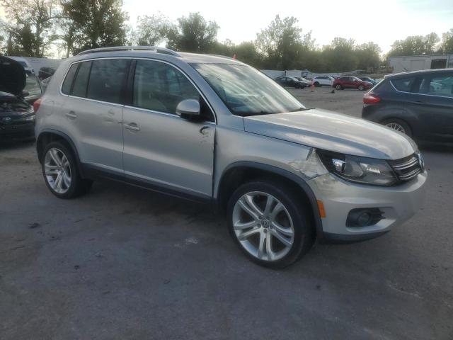 WVGAV7AX7CW543871 - 2012 VOLKSWAGEN TIGUAN S 灰色 照片 4