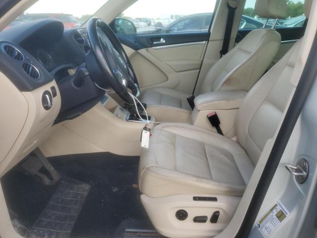 WVGAV7AX7CW543871 - 2012 VOLKSWAGEN TIGUAN S 灰色 照片 7