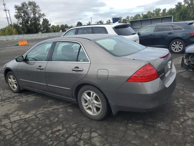 1HGCM56716A180614 - 2006 HONDA ACCORD EX GRAY photo 2