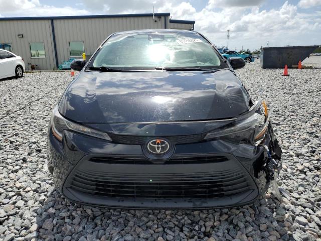 5YFB4MDE4PP023646 - 2023 TOYOTA COROLLA LE BLACK photo 5