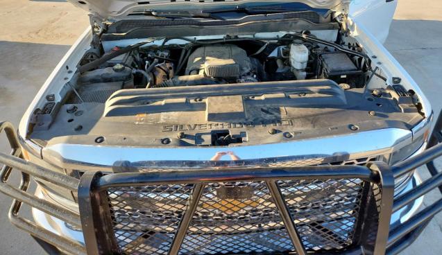 2GC2KREGXK1200971 - 2019 CHEVROLET SILVERADO K2500 HEAVY DUTY WHITE photo 11