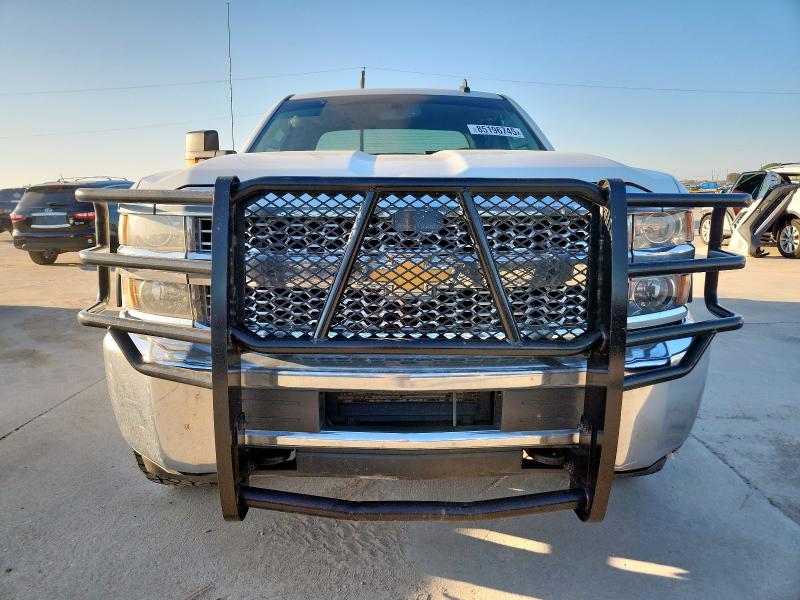 2GC2KREGXK1200971 - 2019 CHEVROLET SILVERADO K2500 HEAVY DUTY WHITE photo 5