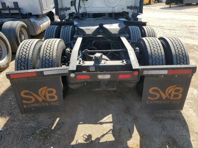 3AKJHHDR3KSLH4326 - 2019 FREIGHTLINER CASCADIA 1 თეთრი ფოტო 9