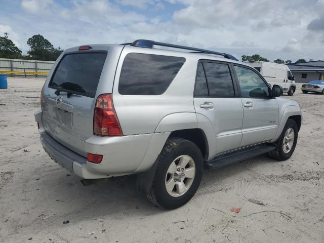 JTEBU14R940033074 - 2004 TOYOTA 4RUNNER SR5 SILVER photo 3