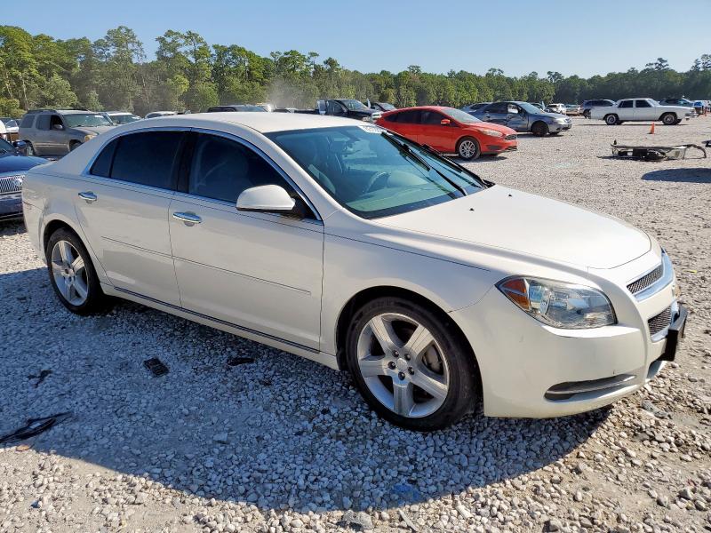 1G1ZC5E05CF356488 - 2012 CHEVROLET MALIBU 1LT Biały zdjęcie 4