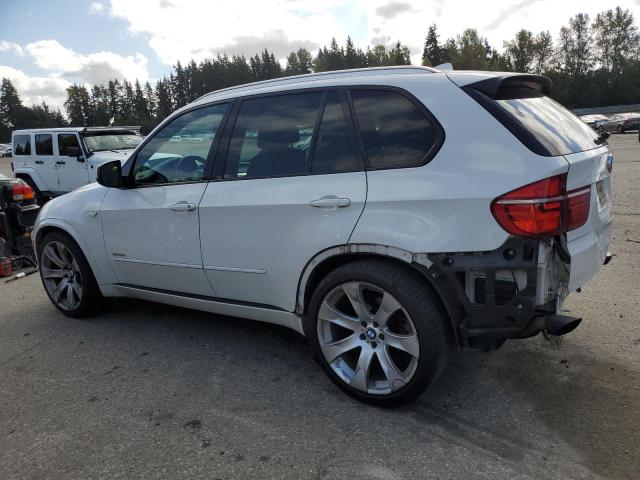 5UXZV4C53CL764787 - 2012 BMW X5 XDRIVE35I 白色 照片 2