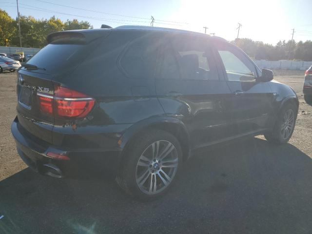 5UXZV4C57BL739163 - 2011 BMW X5 XDRIVE35I BLACK photo 3