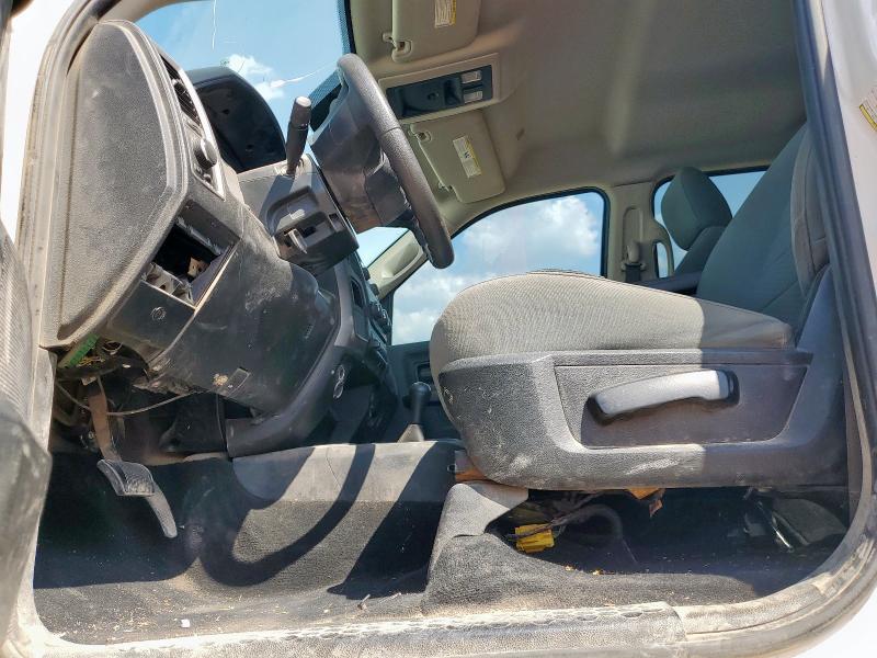 3C63RRGL5JG343107 - 2018 RAM 3500 ST Beyaz fotoğraf 7