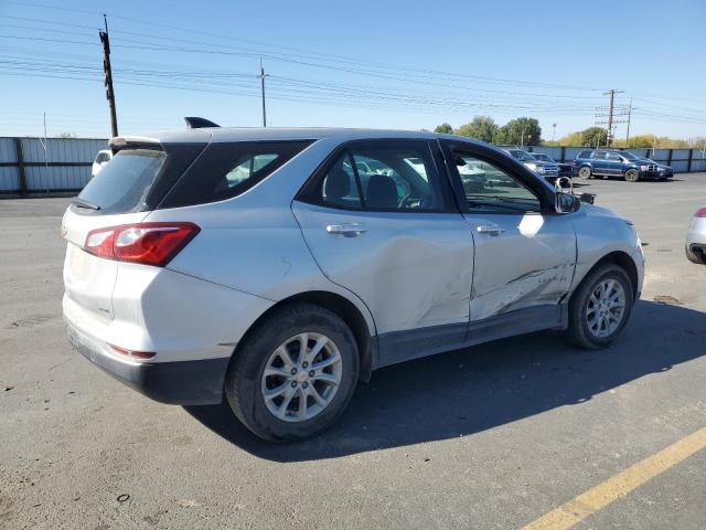 2GNAXREV3J6139497 - 2018 CHEVROLET EQUINOX LS Gümüş foto 3