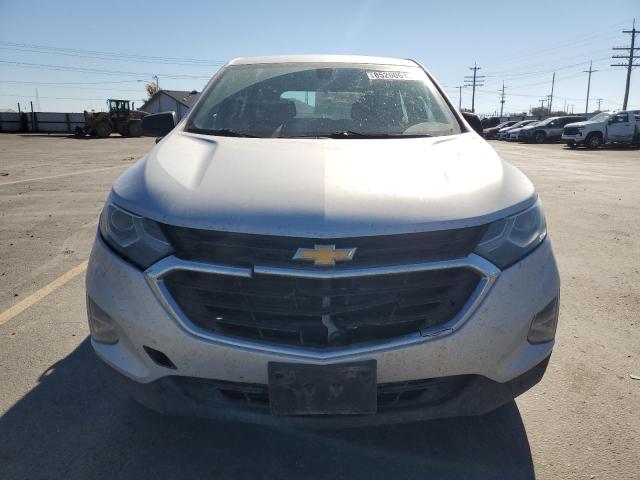 2GNAXREV3J6139497 - 2018 CHEVROLET EQUINOX LS Gümüş foto 5