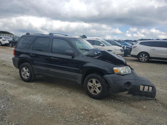 1FMYU02ZX5KD87750 - 2005 FORD ESCAPE XLS BLACK photo 4