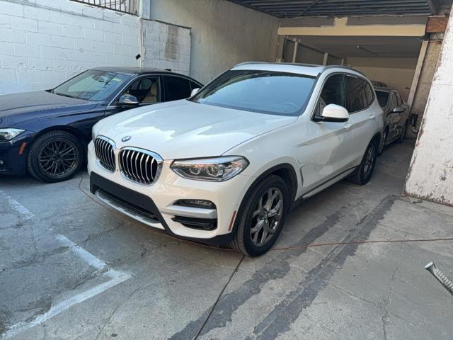 5UXTS1C00L9D47211 - 2020 BMW X3 XDRIVE30E WHITE photo 2