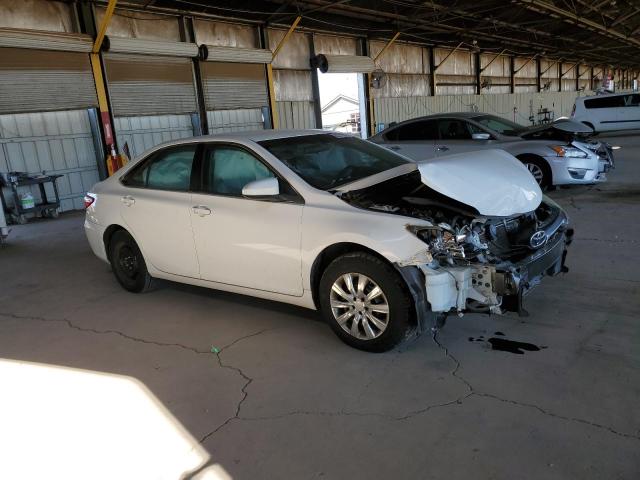 4T1BF1FK3GU182720 - 2016 TOYOTA CAMRY LE WHITE photo 4