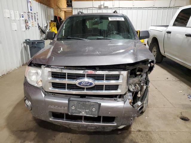 1FMCU9D77CKB18516 - 2012 FORD ESCAPE XLT 灰色 照片 5