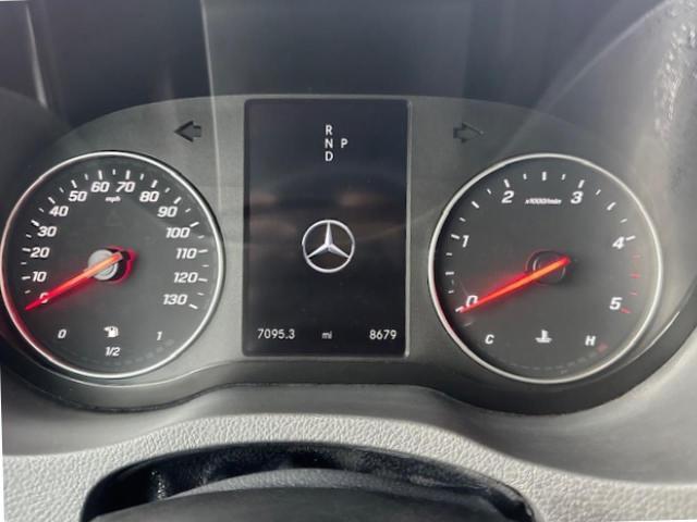 W1X4EBHY0NP484324 - 2022 MERCEDES-BENZ SPRINTER 2500 SILVER photo 9