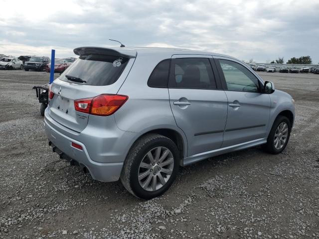 JA4AP3AU6BZ021799 - 2011 MITSUBISHI OUTLANDER ES ვერცხლისფერი ფოტო 3