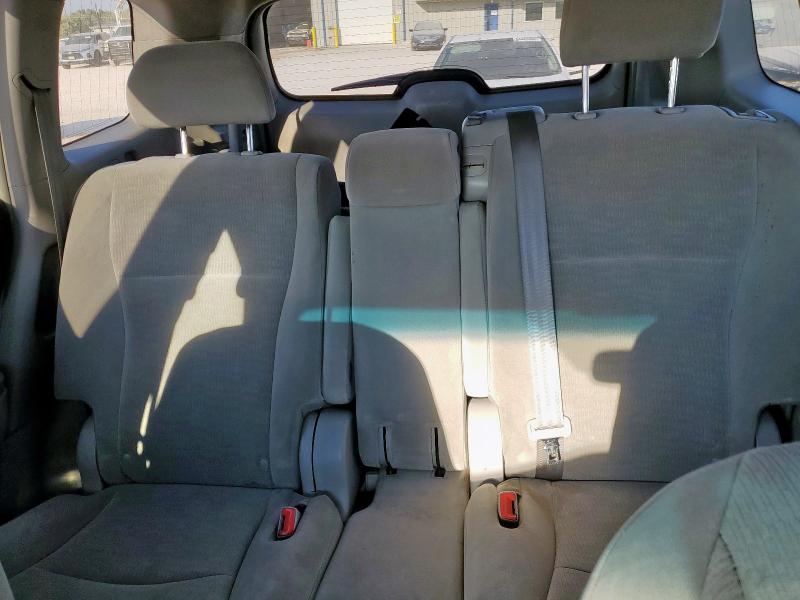 5TDBK3EH0BS063876 - 2011 TOYOTA HIGHLANDER BASE فضي صورة 10