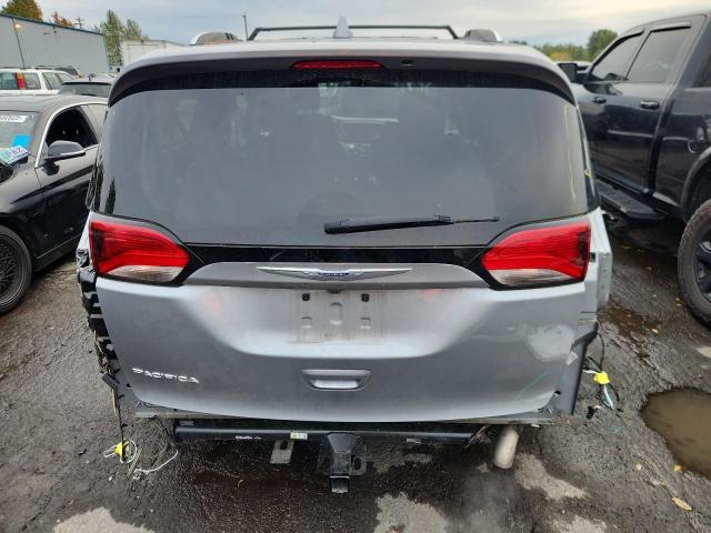 2C4RC1BG3LR285530 - 2020 CHRYSLER PACIFICA TOURING L SILVER photo 6