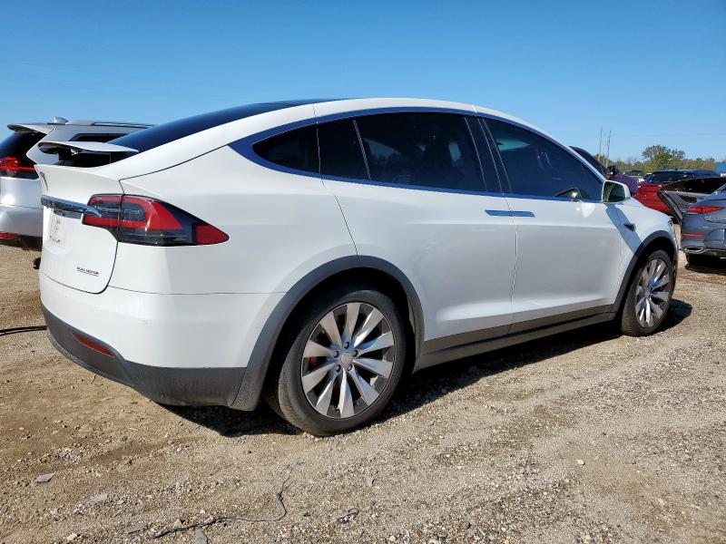 5YJXCAE41KF183128 - 2019 TESLA MODEL X Biały zdjęcie 3