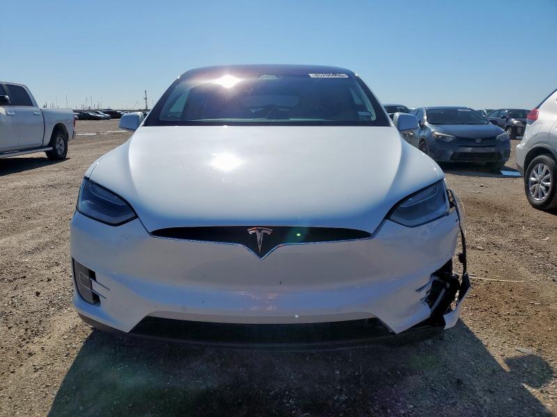 5YJXCAE41KF183128 - 2019 TESLA MODEL X Biały zdjęcie 5