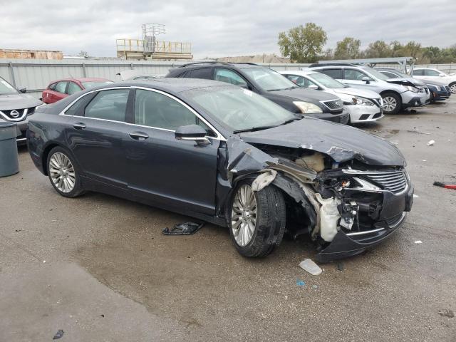 3LN6L2J94DR828046 - 2013 LINCOLN MKZ GRAY photo 4