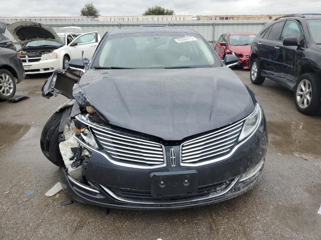 3LN6L2J94DR828046 - 2013 LINCOLN MKZ GRAY photo 5