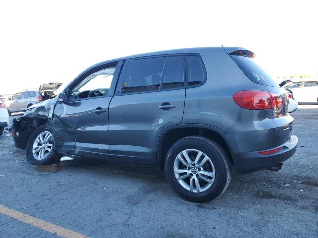 WVGAV3AX6EW520805 - 2014 VOLKSWAGEN TIGUAN S 灰色 照片 2
