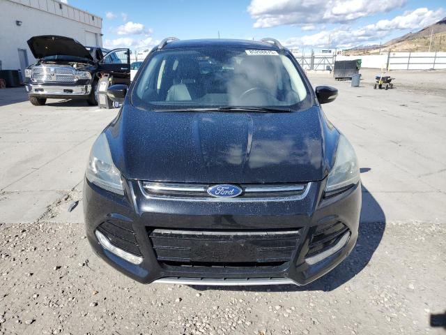 1FMCU9JXXGUA65101 - 2016 FORD ESCAPE TITANIUM BLACK photo 5