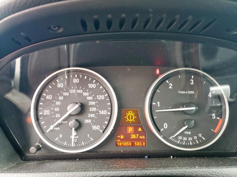 5UXZW0C51C0B88269 - 2012 BMW X5 XDRIVE35D WHITE photo 9