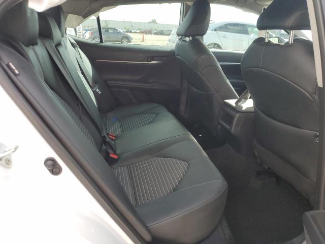 4T1T11AK4RU850490 - 2024 TOYOTA CAMRY SE NIGHT SHADE WHITE photo 10