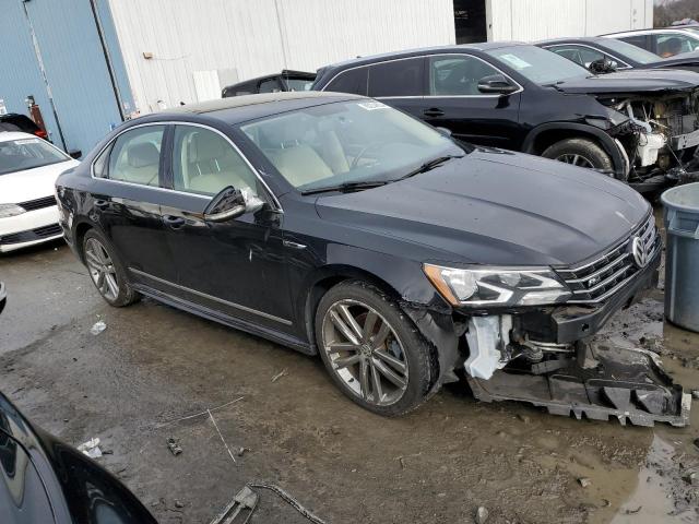 1VWDT7A30HC064041 - 2017 VOLKSWAGEN PASSAT R-LINE შავი ფოტო 4