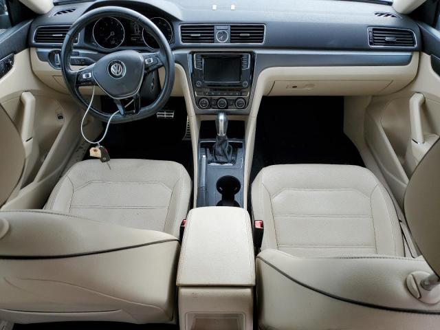 1VWDT7A30HC064041 - 2017 VOLKSWAGEN PASSAT R-LINE შავი ფოტო 8