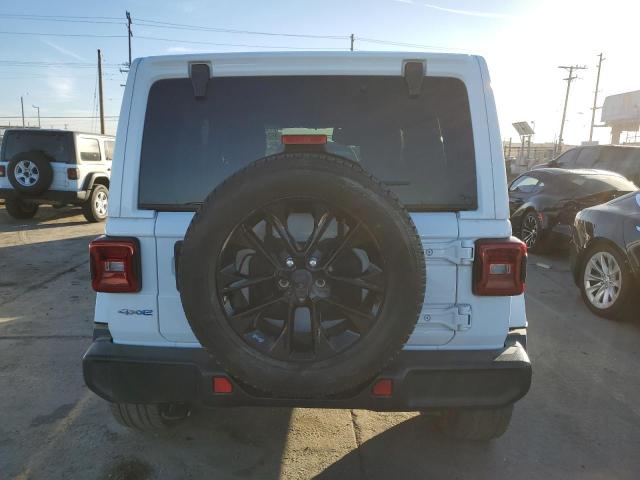 1C4JJXP63MW720240 - 2021 JEEP WRANGLER U SAHARA 4XE WHITE photo 6