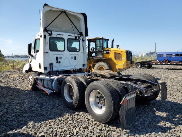 3AKJHTDV1LSMD9224 - 2020 FREIGHTLINER CASCADIA 1 WHITE photo 3