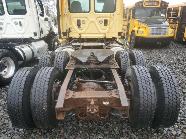 3AKJGED50GDHB5906 - 2016 FREIGHTLINER CASCADIA 1 ყვითელი ფოტო 6