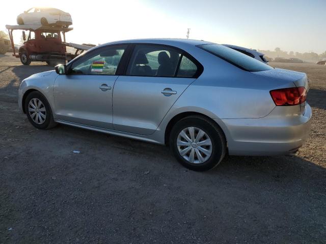 3VW2K7AJ9CM411883 - 2012 VOLKSWAGEN JETTA BASE SILVER photo 2